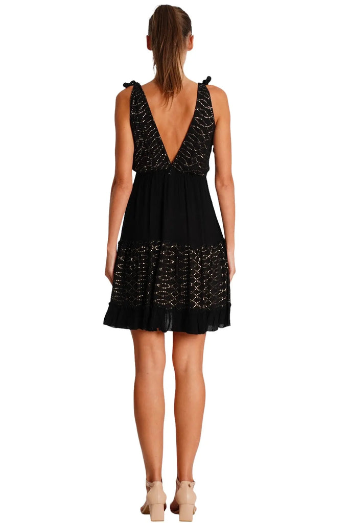 Beach Dresses for Women  La Moda Clothing