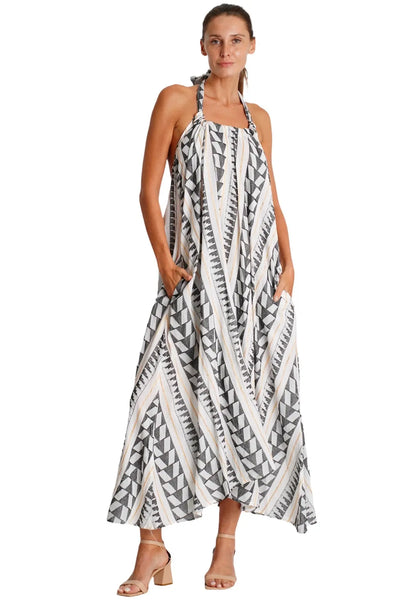 Summer Halter Neck Dress – Breezy and Chic for Warm Weather