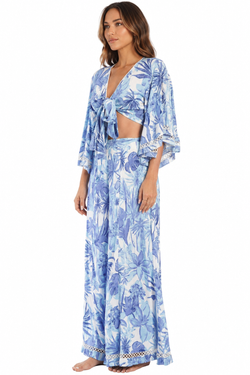 Blue tropical floral tie-front kimono-sleeve crop top with matching wide-leg flared pants resort set — view 3
