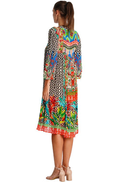 25018-1991  La Moda Clothing