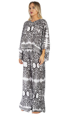 Black & White Resort Wear Set – Luxury Vacation Outfit | Club Moda  La Moda Clothing