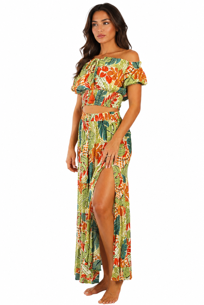 Wholesale Green Tropical Off-Shoulder Crop Top & High-Slit Maxi Skirt Set – B2B