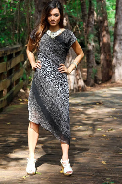 Cap Sleeve V Neck Asymmetrical Dress in Animal Print | Animal Print Dresses - Wholesale Wholesale La Moda Clothings